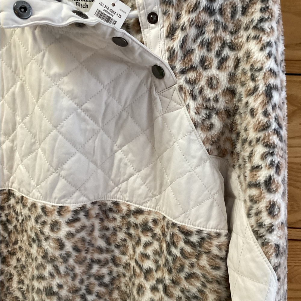 Abercrombie & Fitch fleece (PRICE2SELL) - Picture 4 of 4